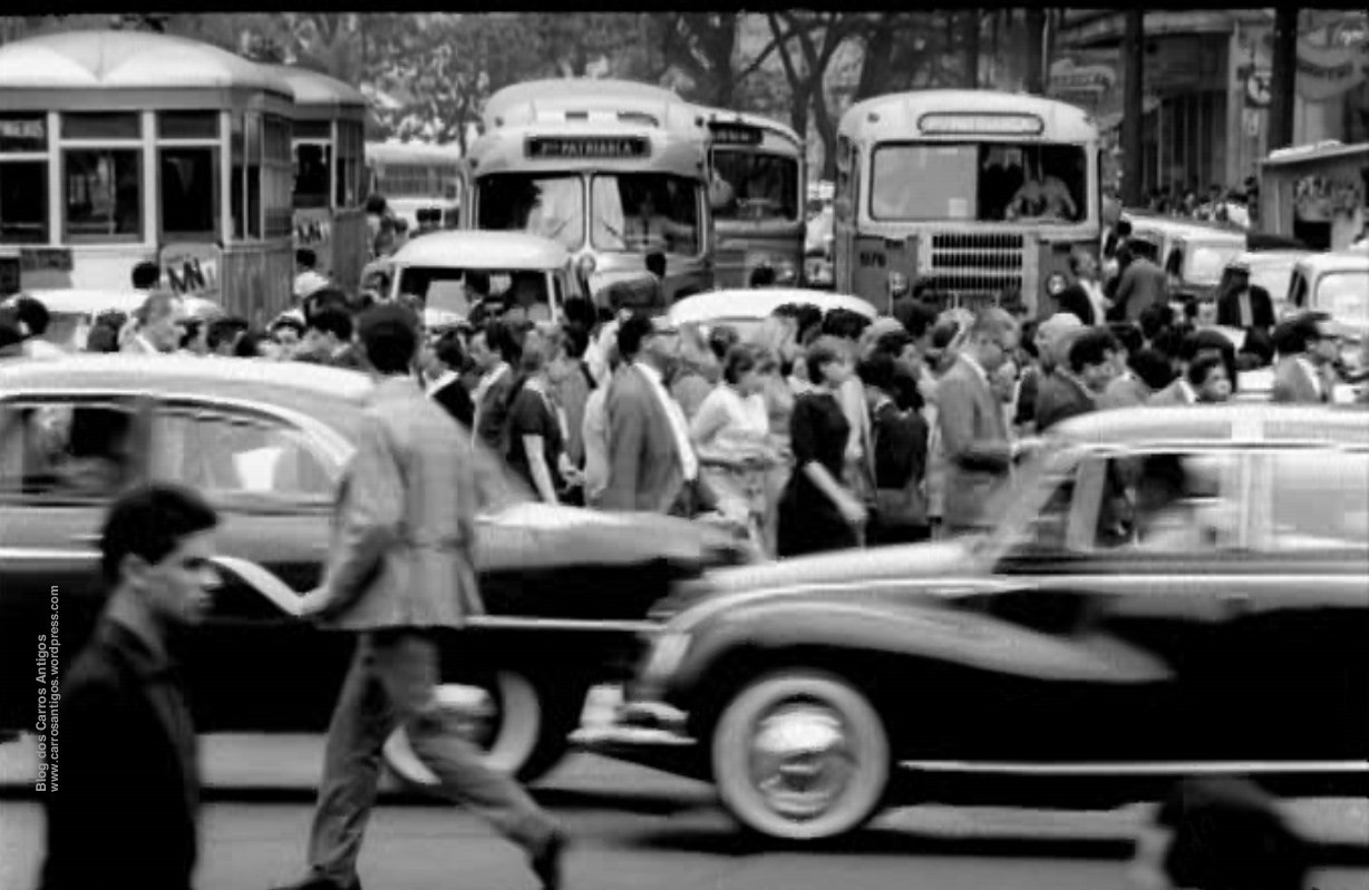 Filme: São Paulo S. A.