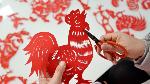 Workshop: recorte de papel chinês